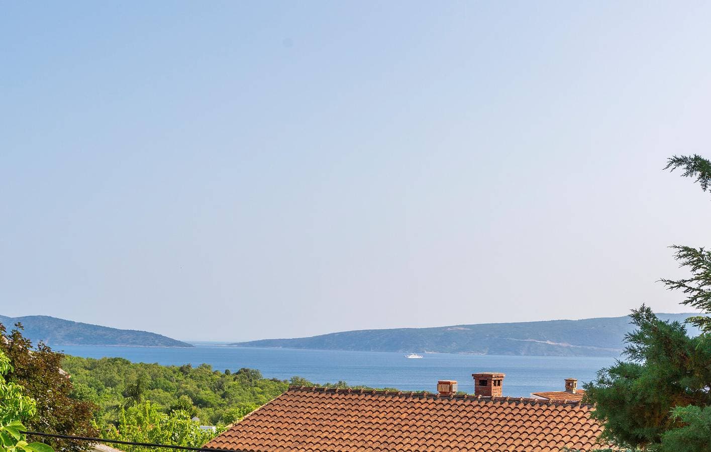 Foto 10 von 22: Apartment am Meer mit Terrasse, WLAN und Parkplatz – 800 m vom Strand von Jert entfernt