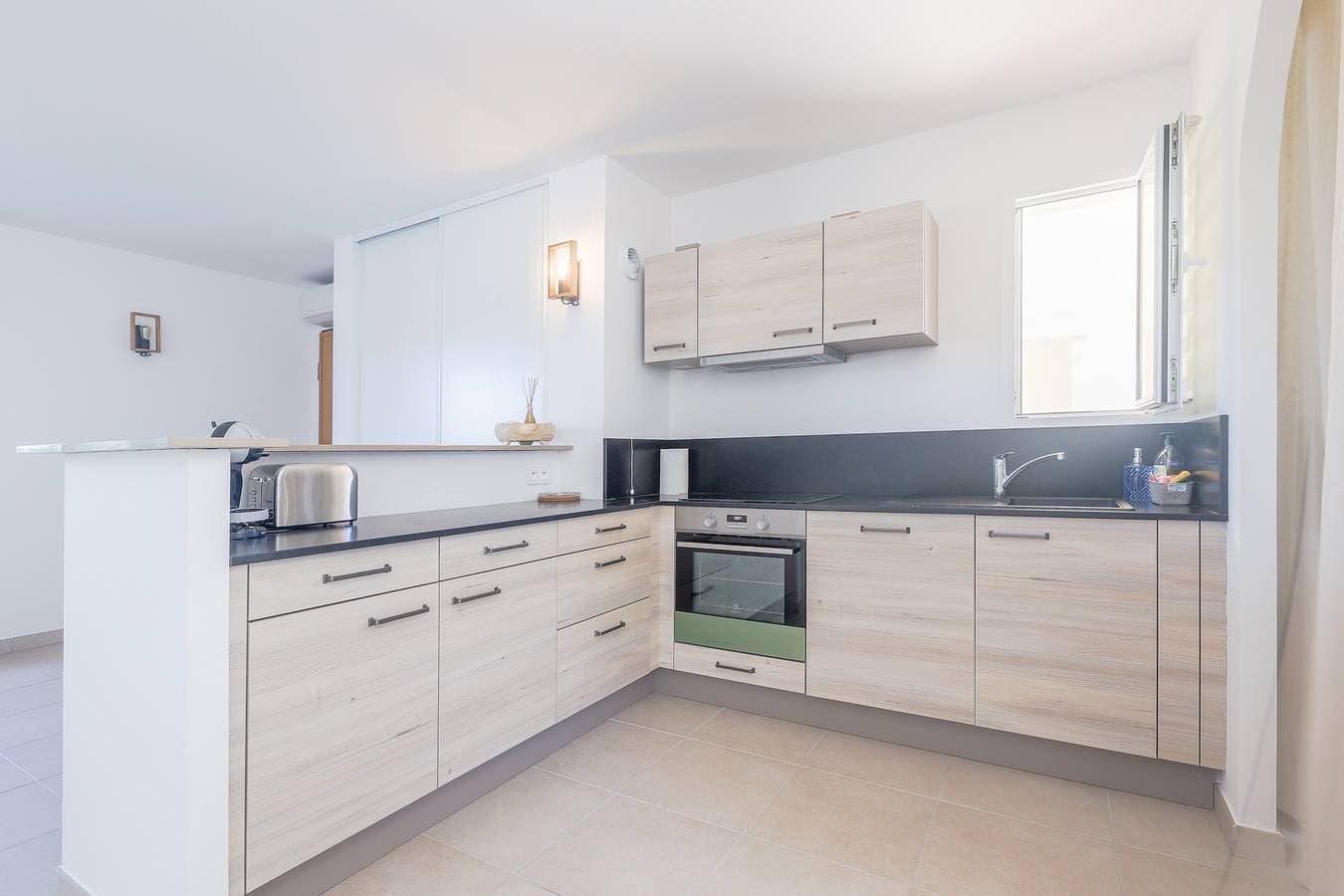 Foto 10 von 16: Ferienwohnung für 4 Personen mit Terrasse