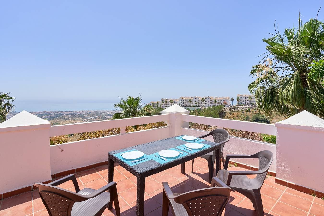 Foto 3 von 32: Ferienwohnung 'Siete Colores Rincón De La Victoria' mit Meerblick, Pool und privater Terrasse