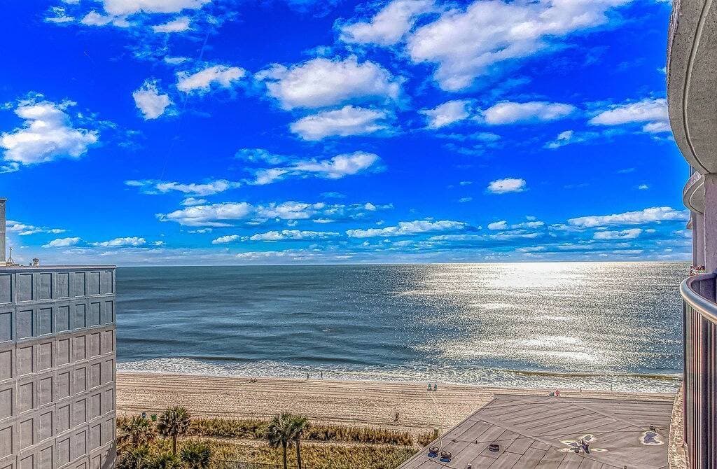 Foto 12 von 42: Private 9Th Fl Oceanview Condo; Fall Golf/Motorcycle Friendly Oceanfront Resort