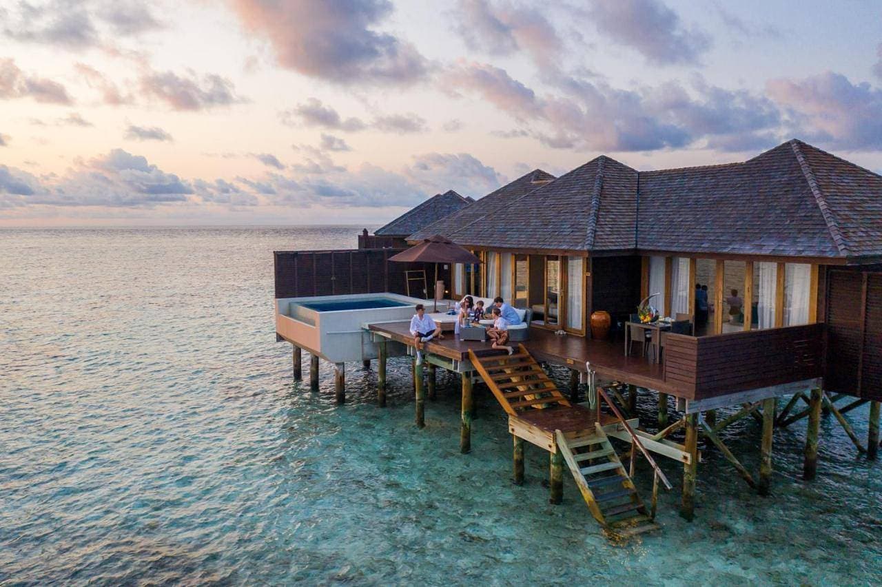 Foto 9 von 28: Sunset Water Suite with Private Pool - Complimentary Floating Breakfast (once per stay) for book dates, 10th Feb 2026 onwards, and stay dates 11 April to 30 September 2026