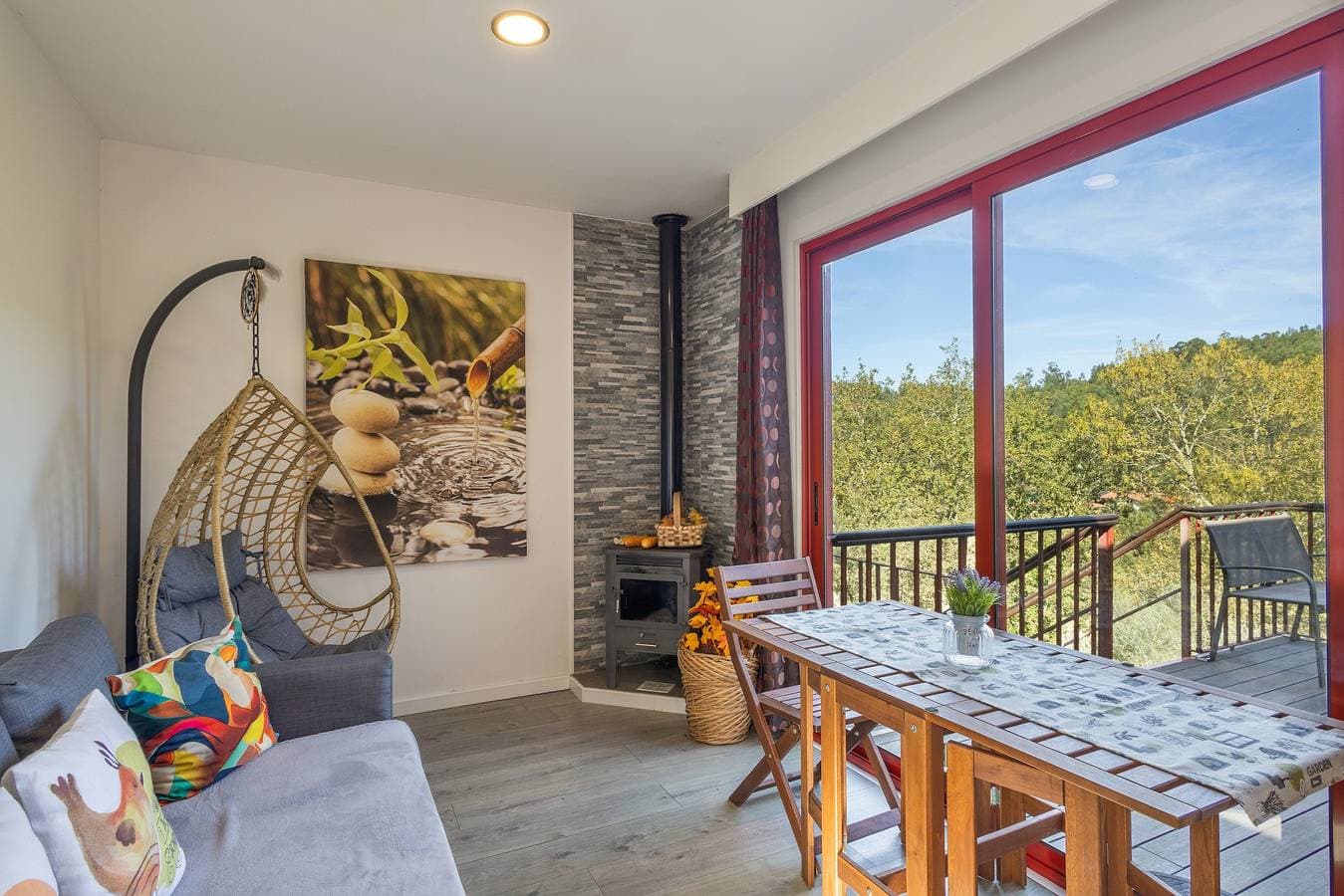 Foto 9 von 51: Bungalow „Casinhas do Minho“ mit Seeblick, WLAN und Klimaanlage