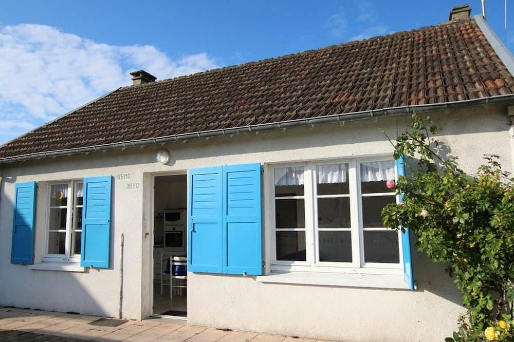 Charmantes Bungalow in St-Pair-sur-Mer, nahe dem Strand 1