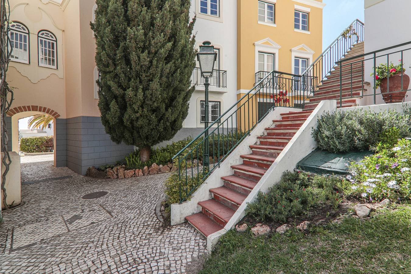 Foto 4 von 26: Ferienwohnung 'Old Village Vilamoura' mit Pool, WLAN, Klimaanlage & Garten; Parkplatz vorhanden