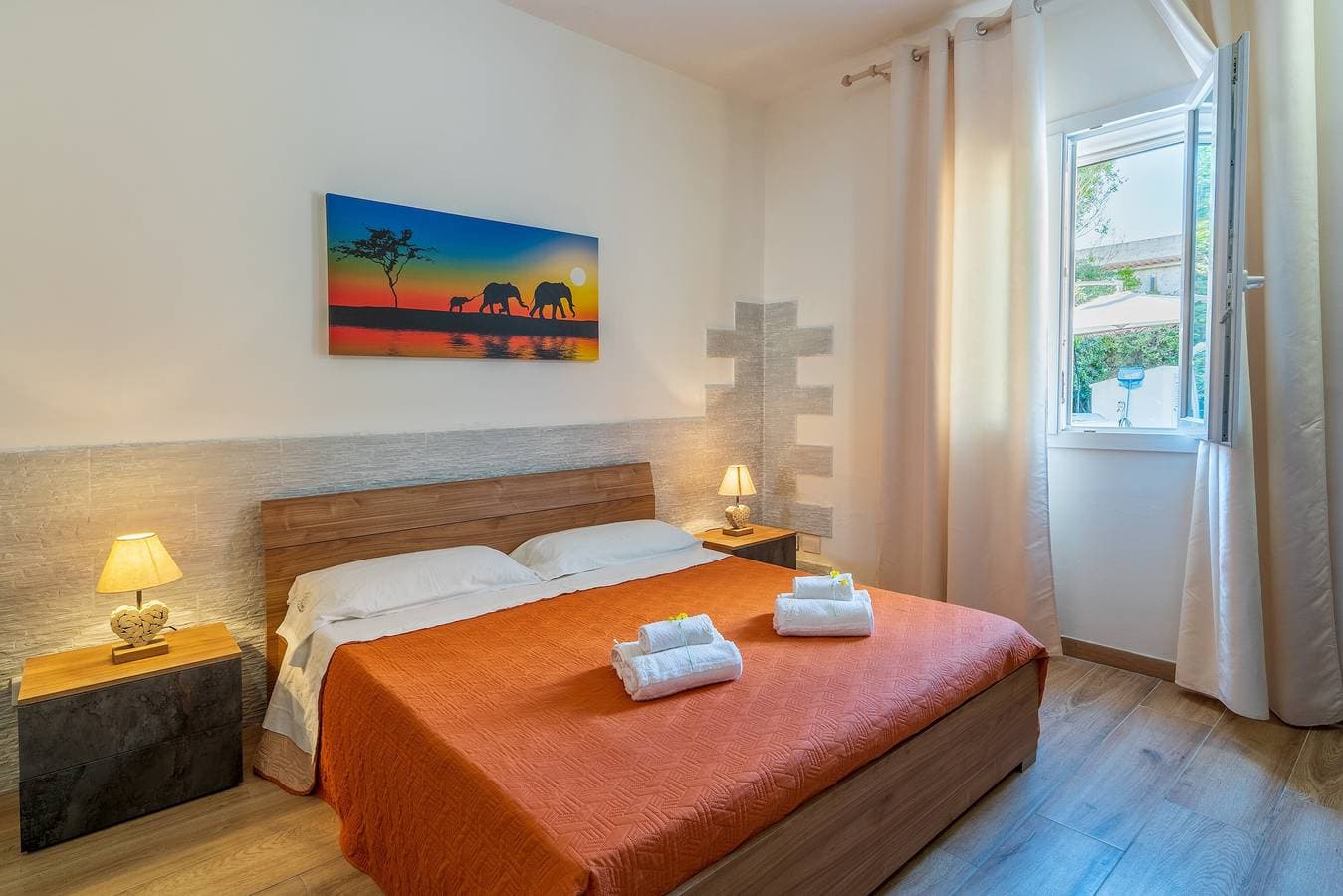 Foto 12 von 42: Villa 'Gioia Fontane Bianche' mit Meerblick, WLAN und Klimaanlage