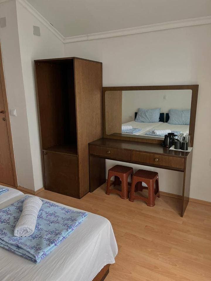 Foto 10 von 12: Double Room with Lake View