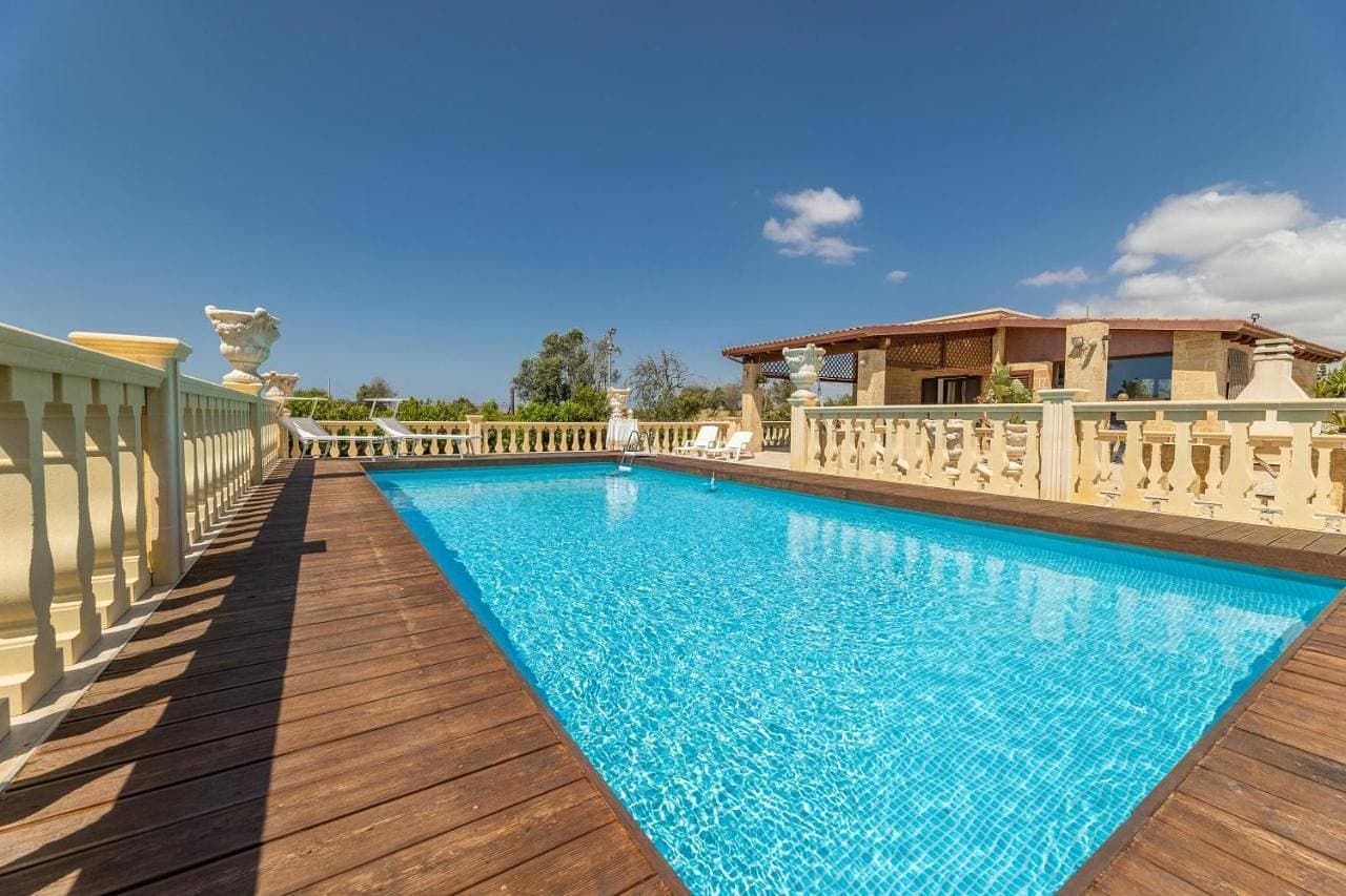 Foto 4 von 5: Villa