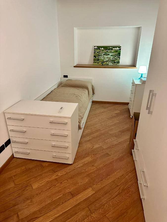 Foto 5 von 11: One-Bedroom Apartment