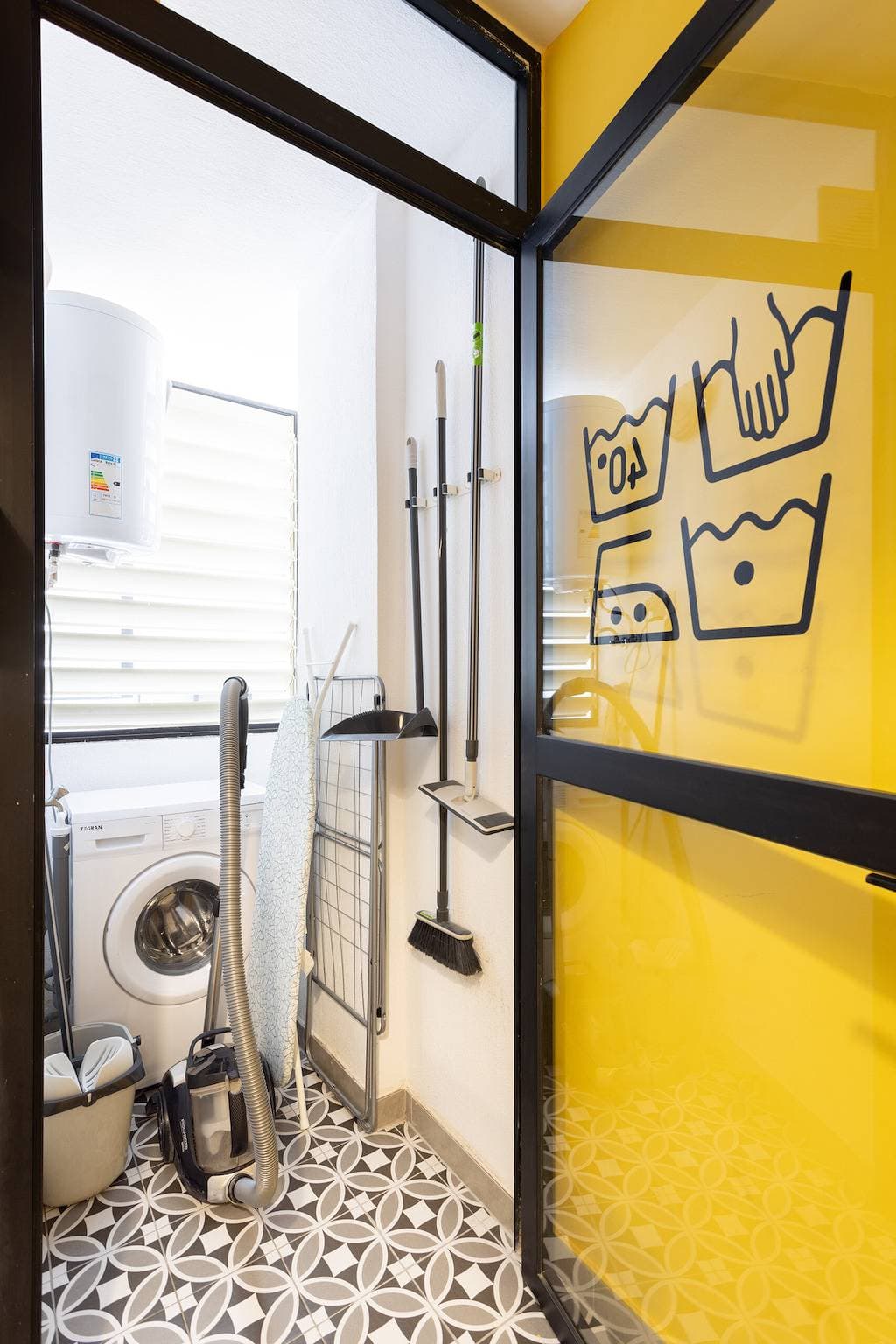 Foto 8 von 22: Ferienwohnung für 4 Personen mit Balkon