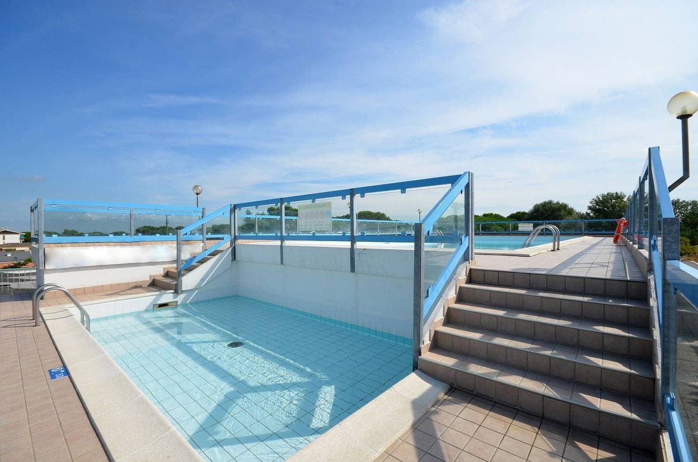 Foto 8 von 22: Moderne Wohnung mit Balkon in Strandnähe