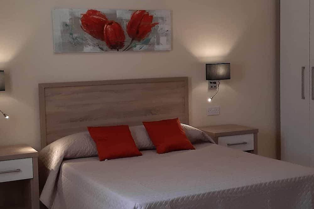 Foto 4 von 22: Komfortables 1-Schlafzimmer-Apartment für 2/3 Personen mit Klimaanlage, Schwimmbad & WLAN