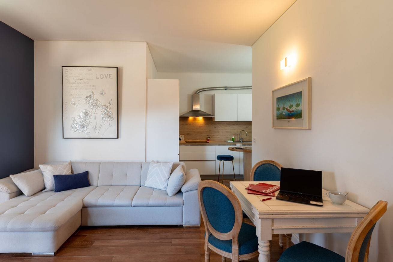 Foto 9 von 33: Ferienwohnung für 2 Personen mit Balkon/Terrasse