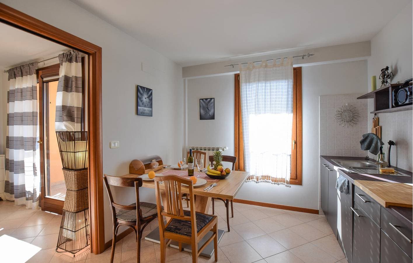 Foto 6 von 22: Gemütliche Ferienwohnung mit Pool und WLAN, 1000 m vom Strand entfernt