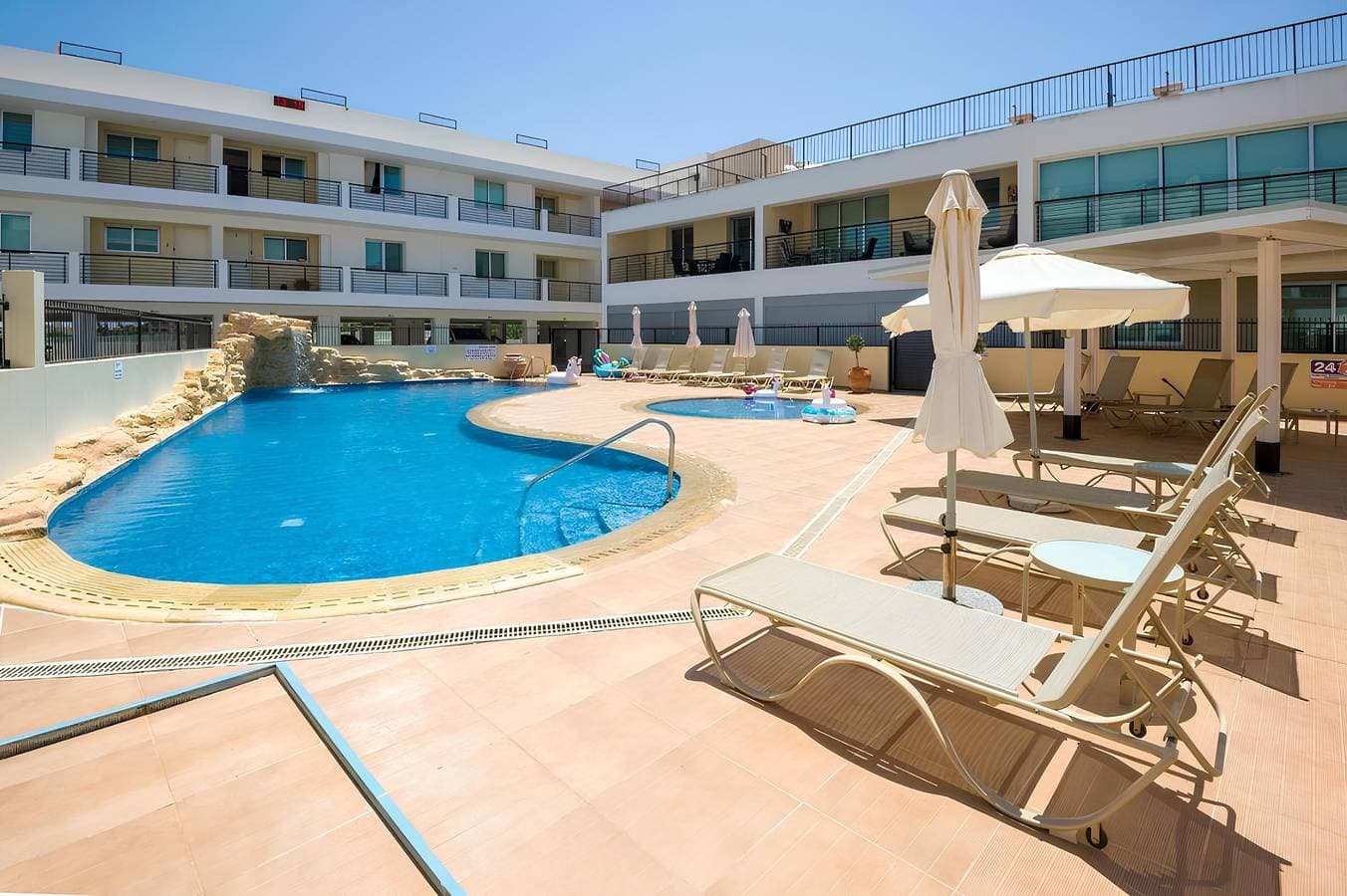 Foto 5 von 33: 60 Kap - Stay Chromata Lagoon Apartment