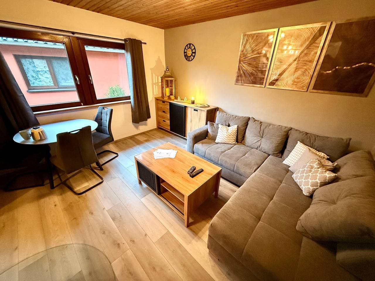 Foto 6 von 35: Ferienhaus 'Alte Schmiede' mit privater Terrasse und WLAN