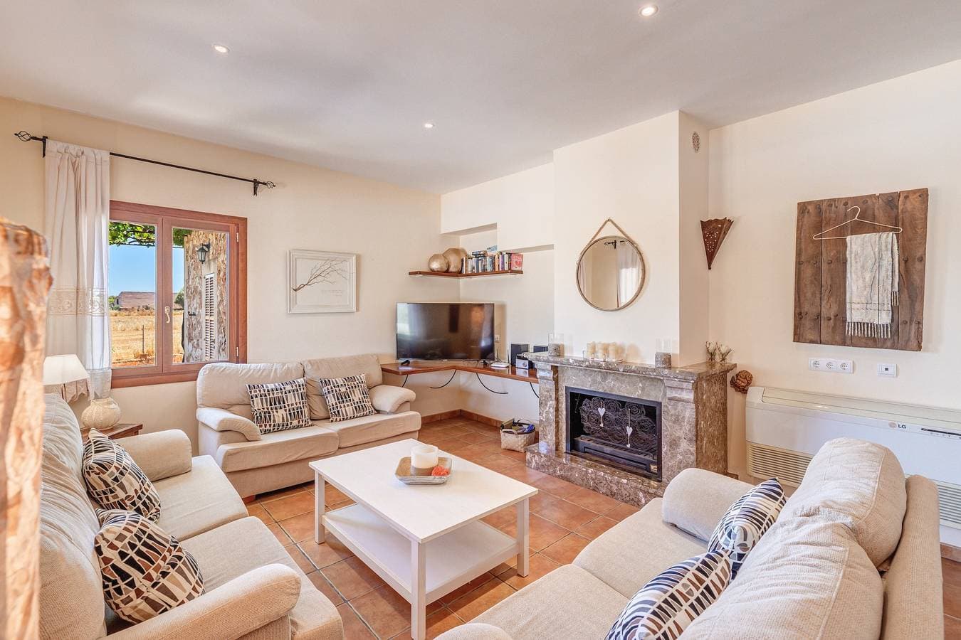 Foto 7 von 26: Fantastische Finca mit Pool, Terrassen, Garten, Klimaanlage und WLAN