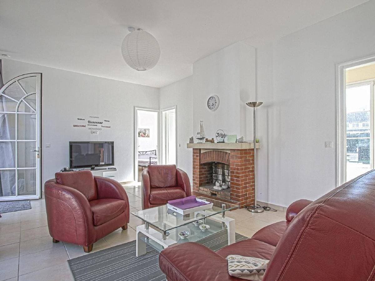 Foto 4 von 41: Three-Bedroom Holiday Home