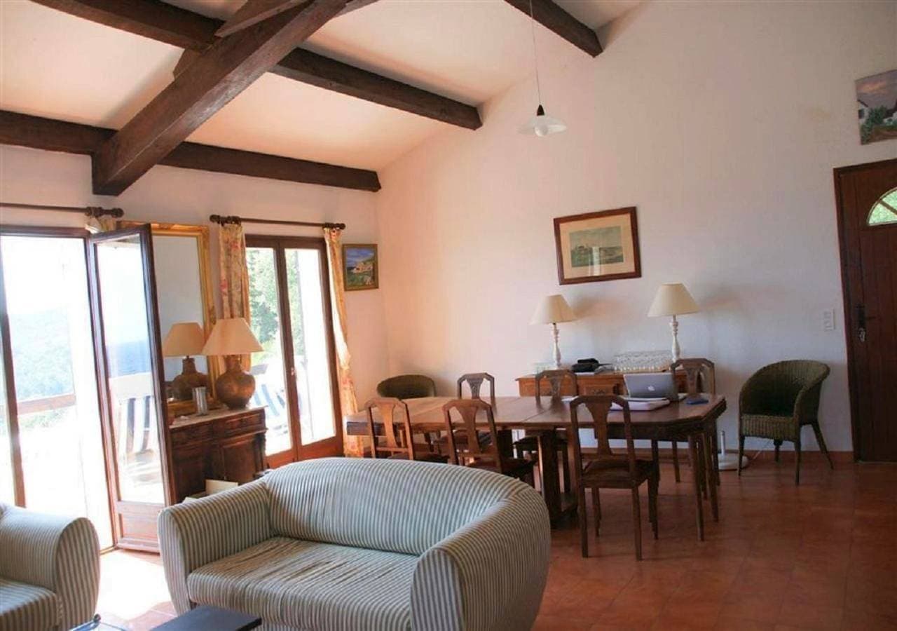 Foto 5 von 18: Villa with Sea View