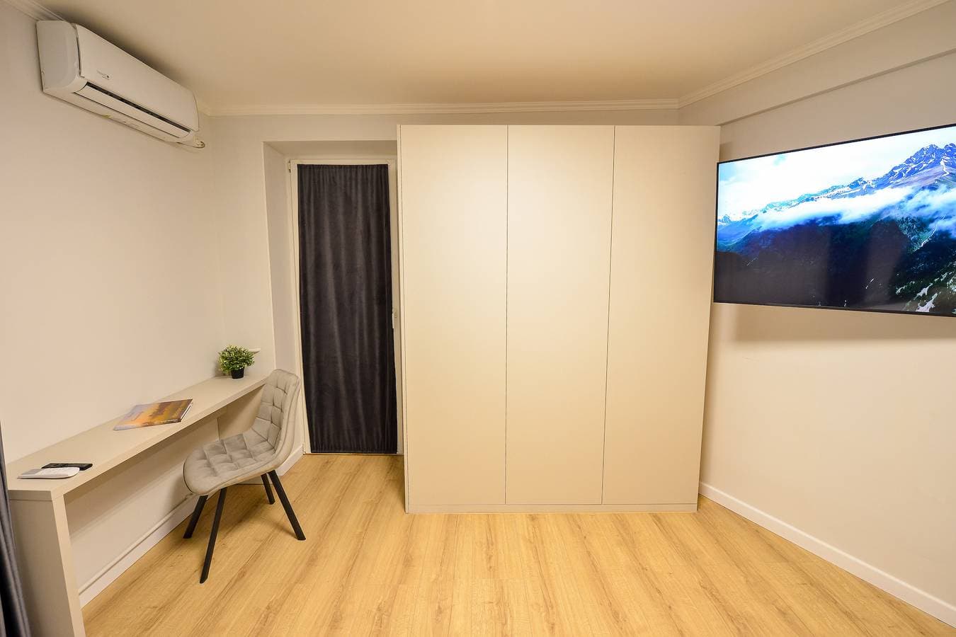 Foto 9 von 23: Libra Apartment - Zwei Schlafzimmer - 5 Gäste - Neben den Cismigiu-Gärten