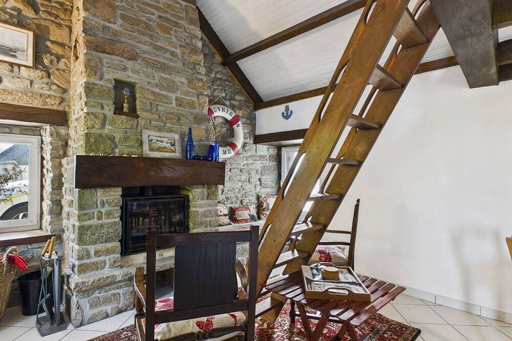 Foto 7 von 12: Charmantes Steinhaus mit Meerblick