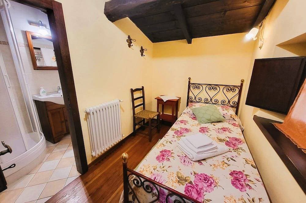 Foto 5 von 23: Restored Mill, riverside, private pool, WIFI, romantic!