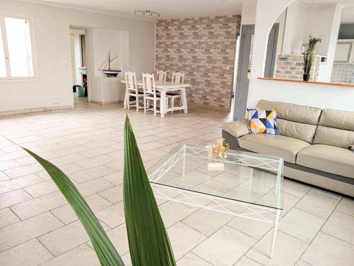 Maison spacieuse proche de la Mer 1