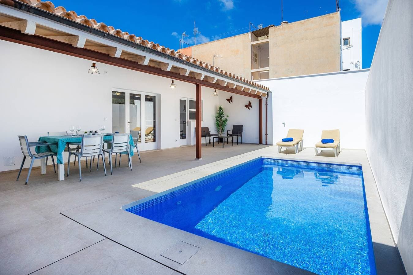Foto 2 von 40: Ferienhaus "Sestanyolet" mit Meerblick und Bergblick, WLAN, Pool & Terrasse