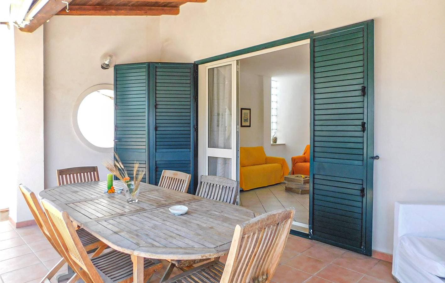 Foto 13 von 29: Appartement mit Meerblick, Parkplatz und Internet - 1000m zum Strand