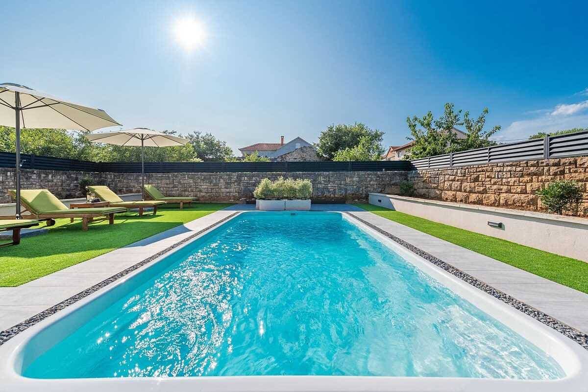 Foto 2 von 41: Villa für 5 Personen mit Pool