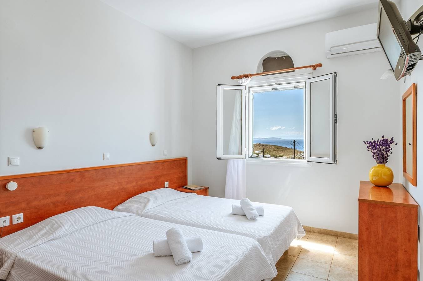 Foto 9 von 19: Ferienhaus 'Anemologio 102 Tinos' mit Meerblick, WLAN und Klimaanlage