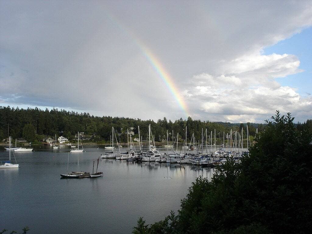 Foto 3 von 30: Yacht Club Waterfront Beachhouse