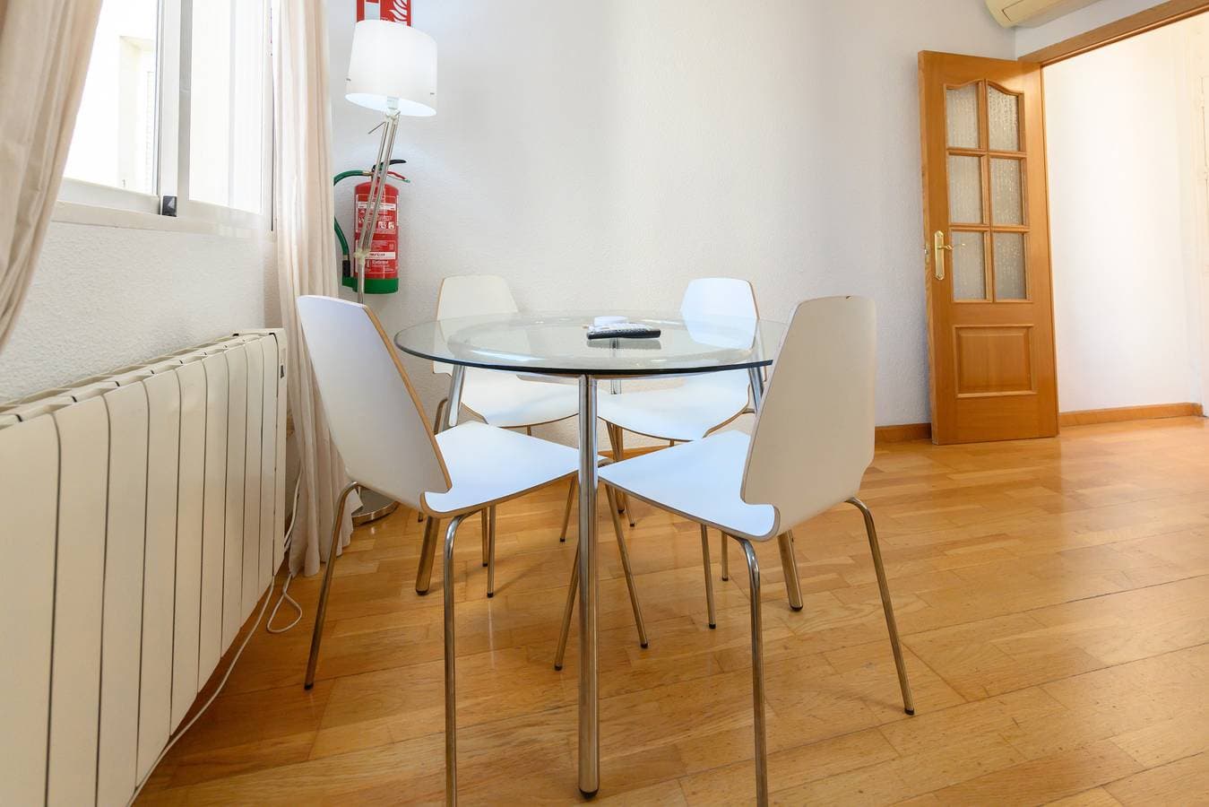 Foto 8 von 18: M Apartamento en el Museo Reina Sofía - A
