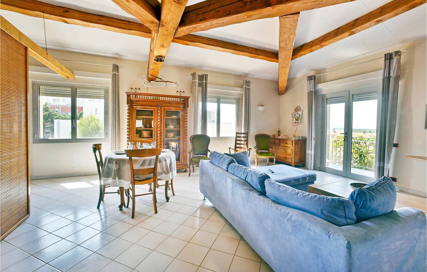 Foto 4 von 25: Châteaurenard Wohnung: Parkplatz, AC, Pool, WiFi