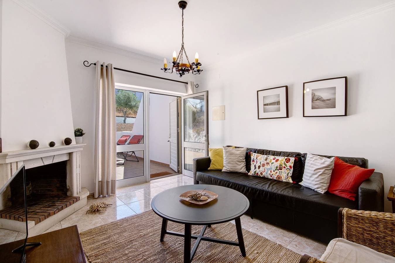 Foto 4 von 31: Ferienhaus 'V2 A 400 M Da Praia Da Falésia' mit Privatterrasse, Balkon und WLAN