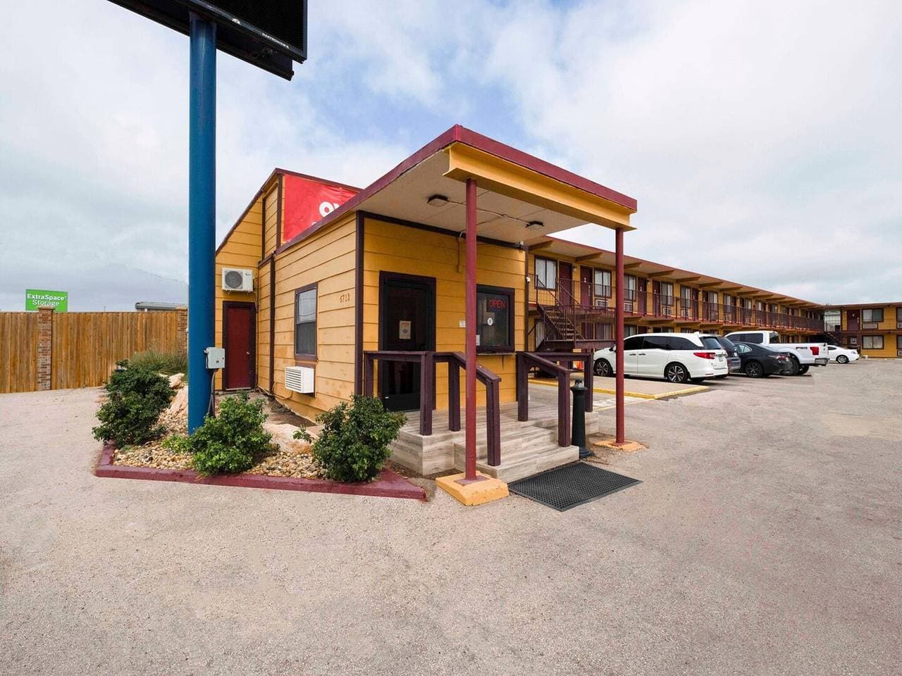 Foto 2 von 35: Odessa, Texas | King-Zimmer