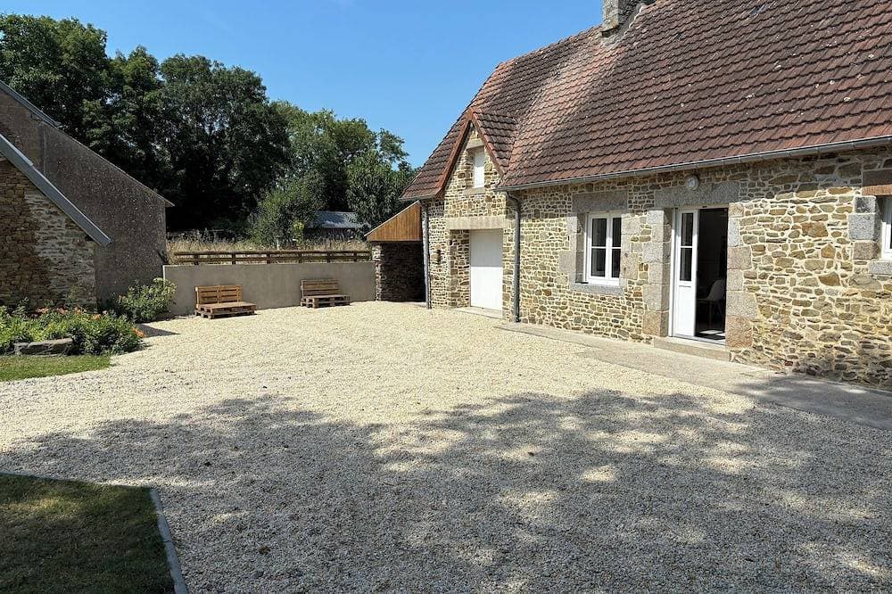 Foto 7 von 15: Les flots bleus: Charming little house by the sea (1.6km away)!