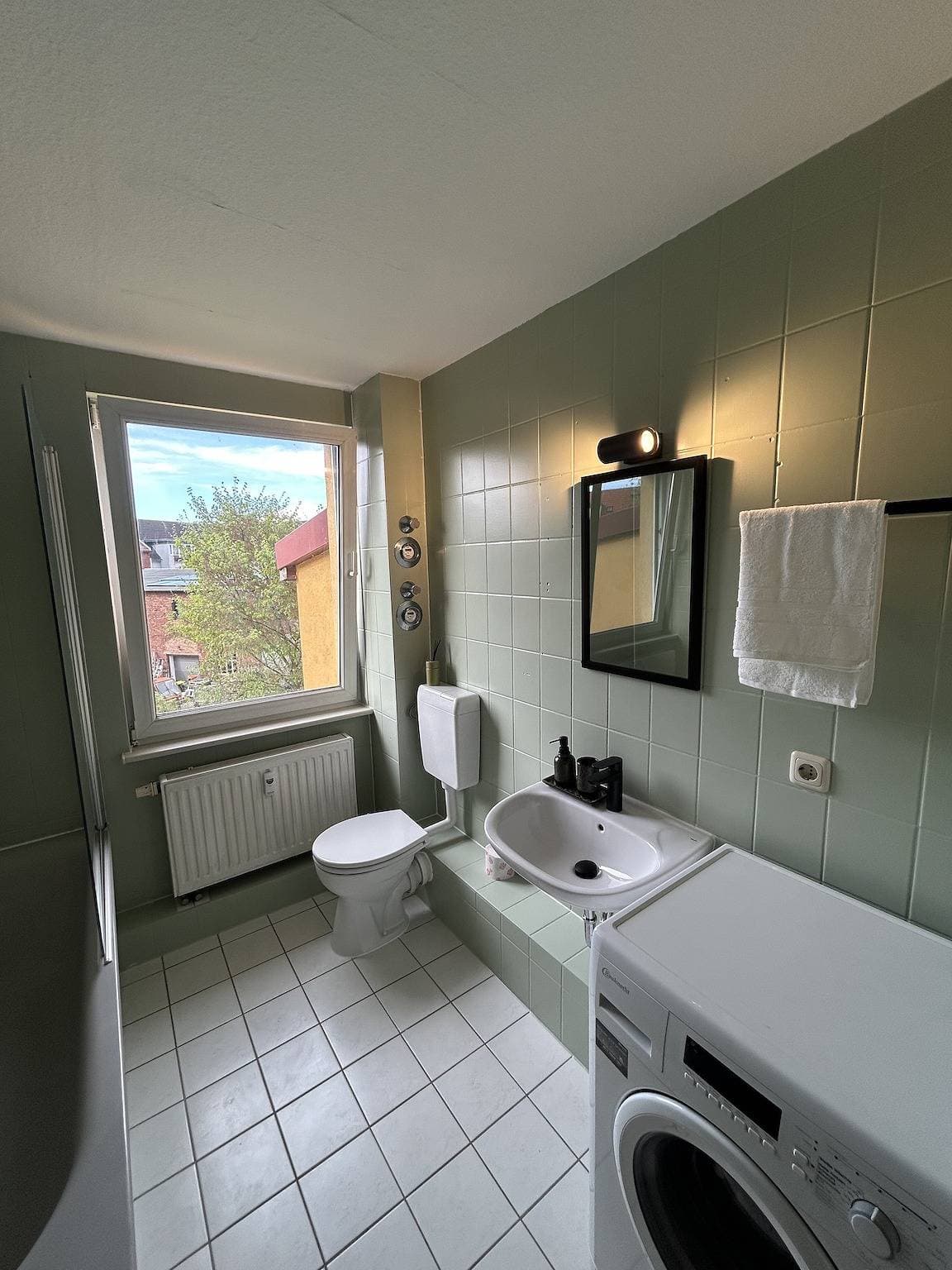 Foto 5 von 14: Apartment „Stadtloft am Schillerpark“ mit WLAN