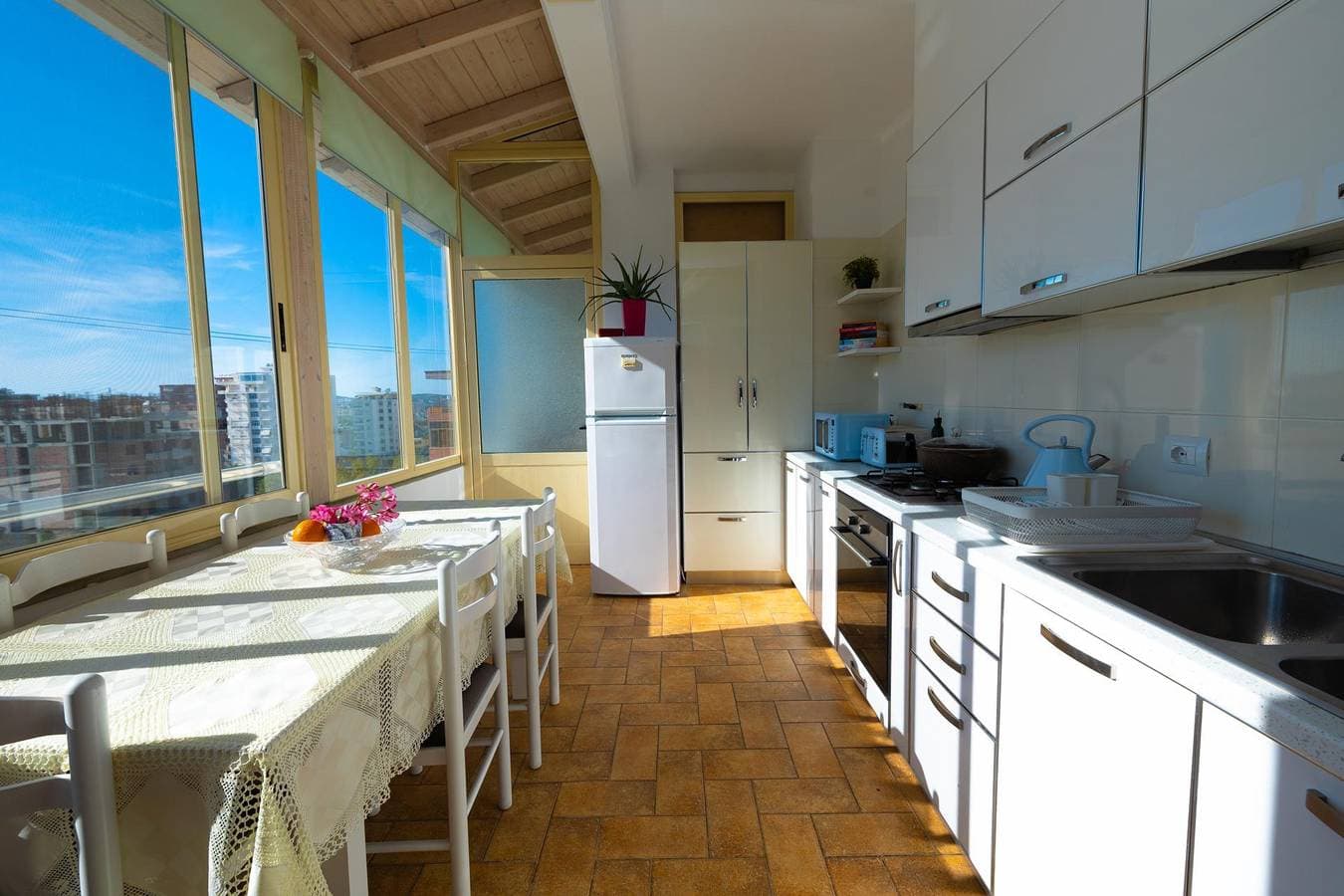 Foto 7 von 32: Ferienwohnung für 7 Personen mit Meerblick