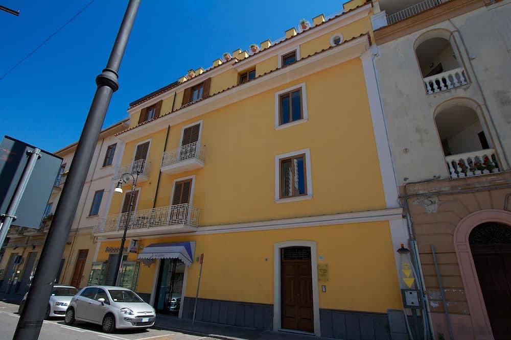 Foto 7 von 16: Apartment mit Schlafzimmer und Terrasse