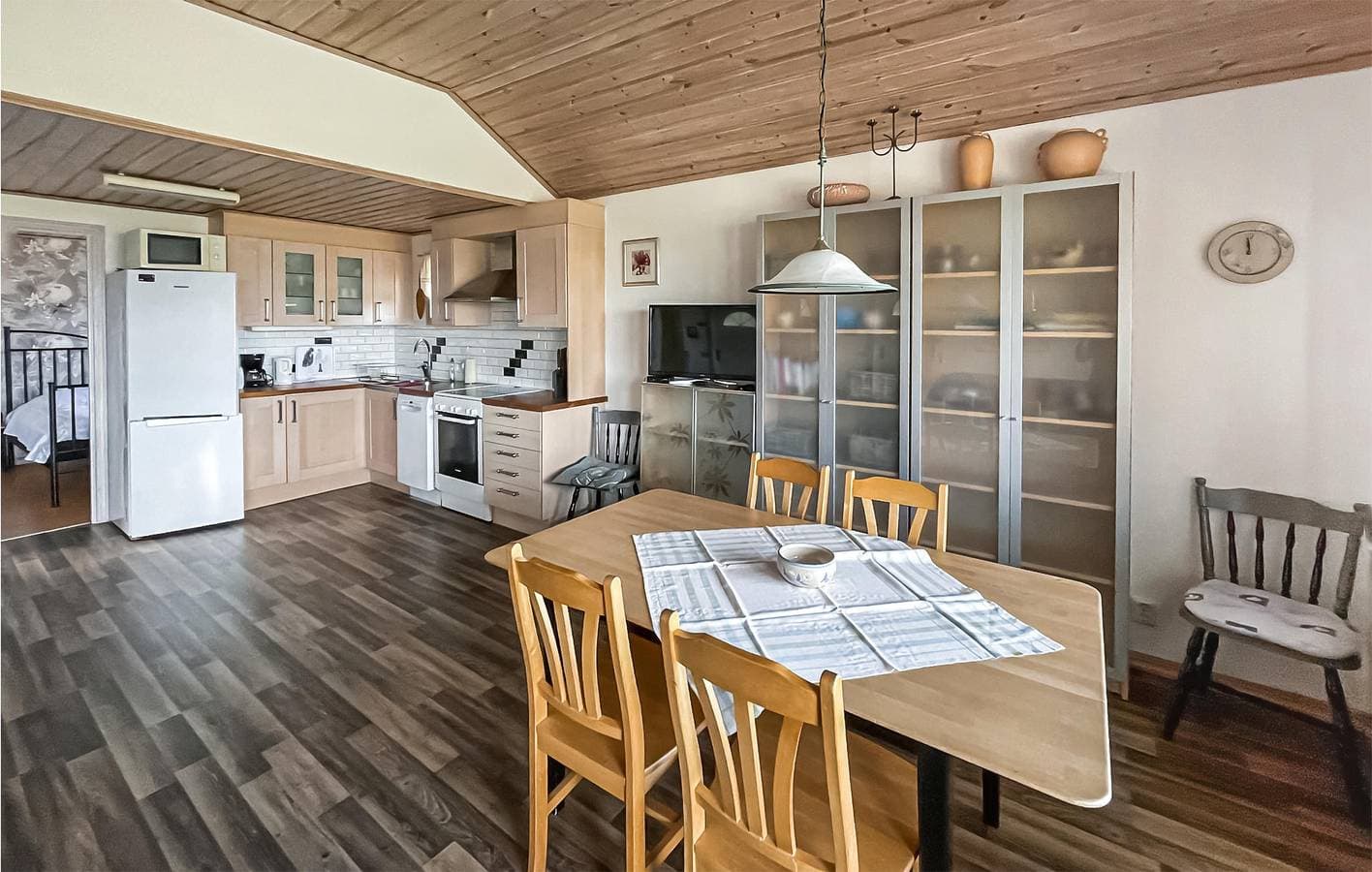 Foto 8 von 21: Ferienhaus für 4 Personen mit Seeblick