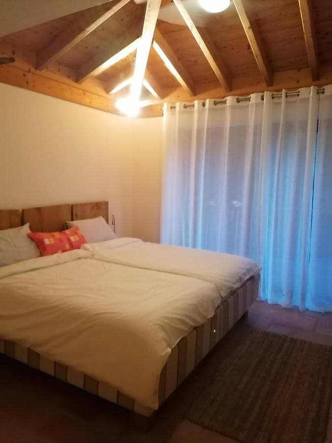 Foto 4 von 34: Three-Bedroom Chalet