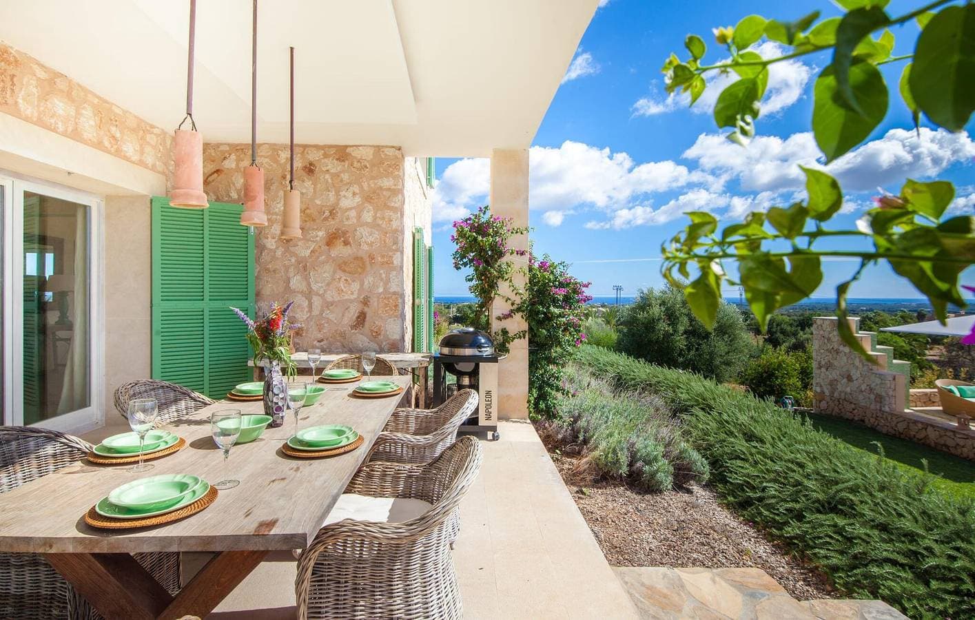 Foto 9 von 51: Meerblick-Wohnung mit Pool, Terrasse & AC in der Nähe von S'Alqueria Blanca