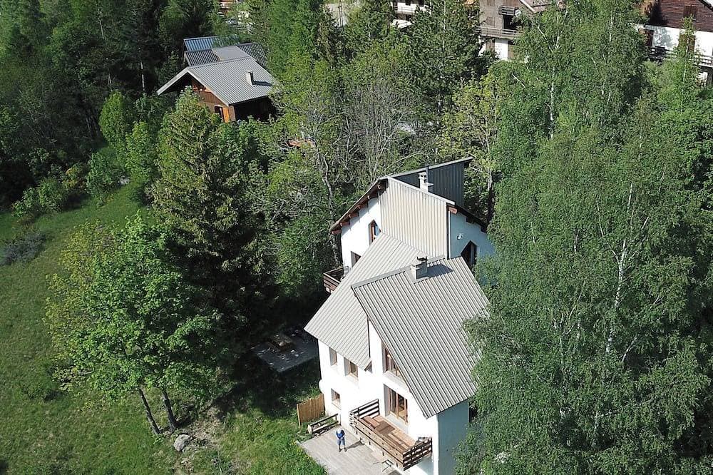Geräumige Wohnung mit großer Terrasse in der Natur 1