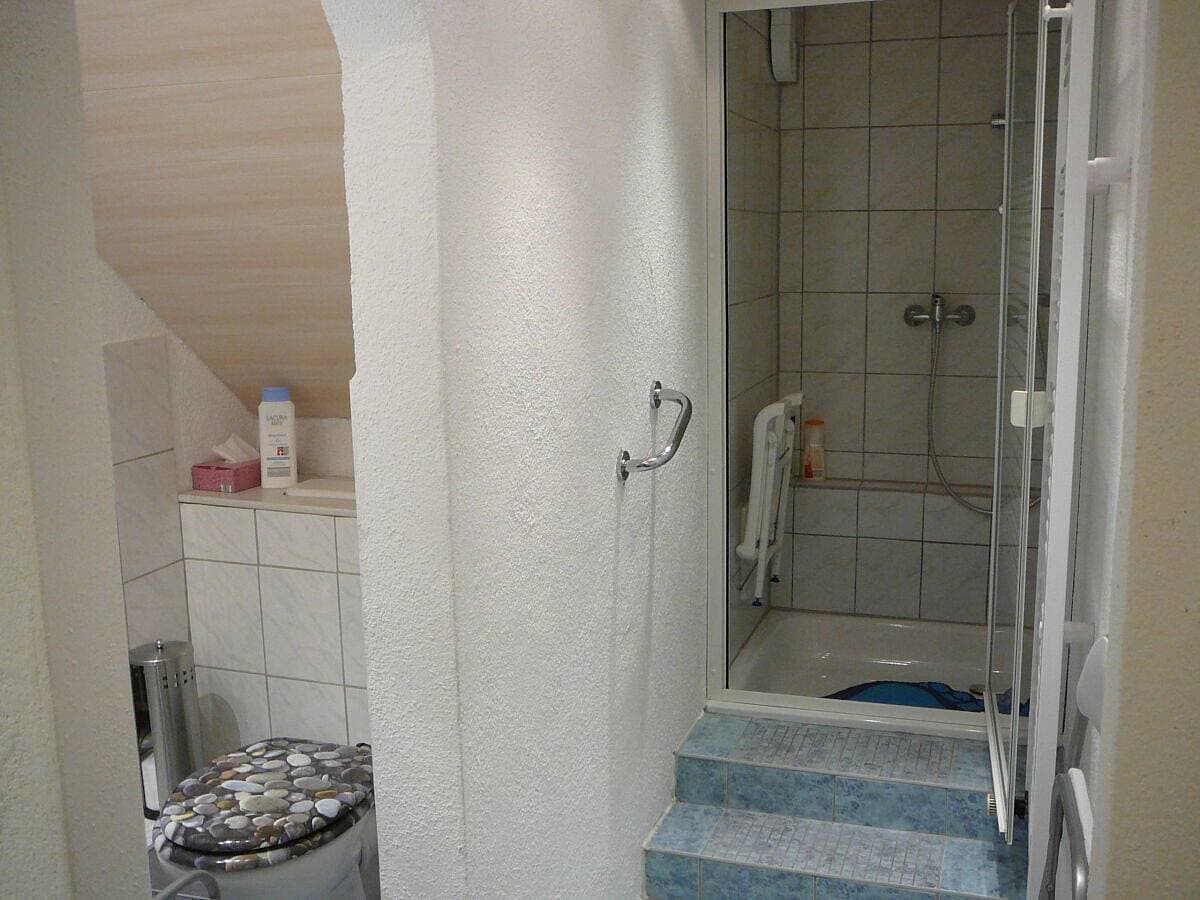 Foto 10 von 16: Gemütliche Ferienwohnung "Waldraff" Terrasse, WLAN & Spielplatz bei einer Buchung von 14. Nächte 20%