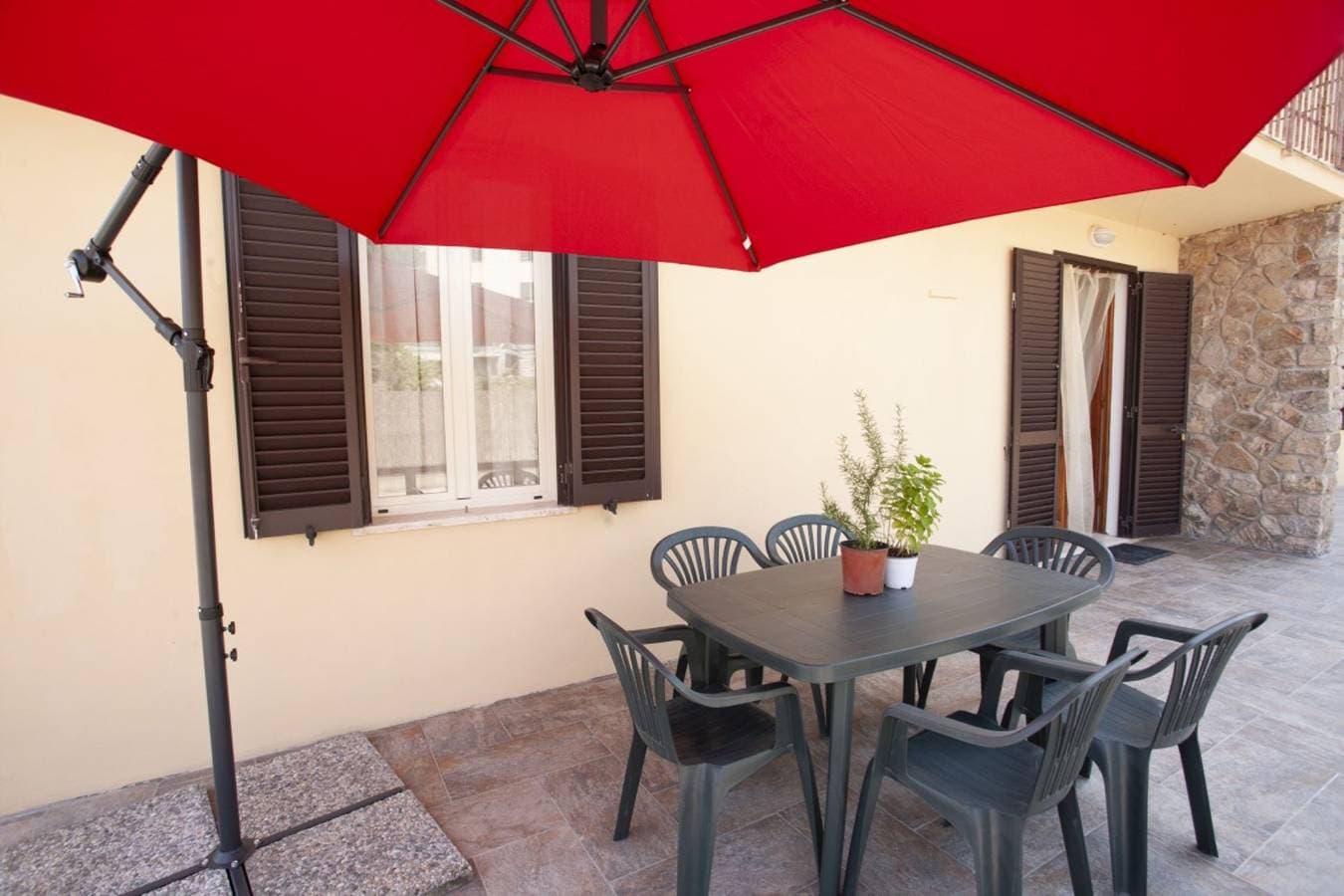 Foto 5 von 29: Villa für 6 Personen mit Garten
