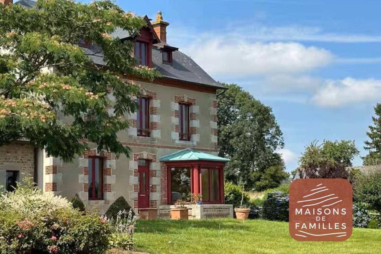 Maisons de Familles Country house with a spa 1