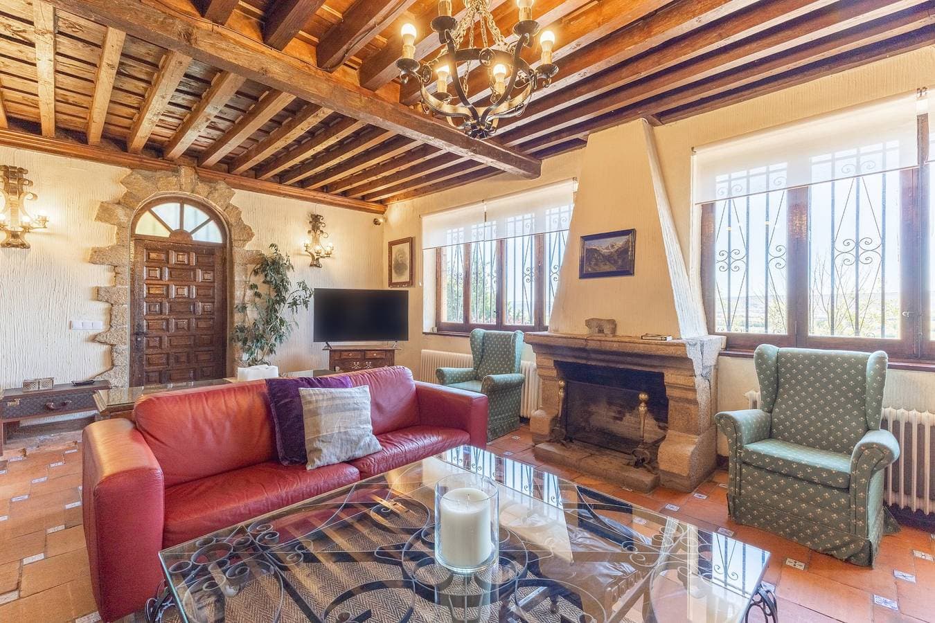 Foto 5 von 38: Las Yernas: Landhaus in der Sierra de Gredos mit privatem Pool für Gruppen