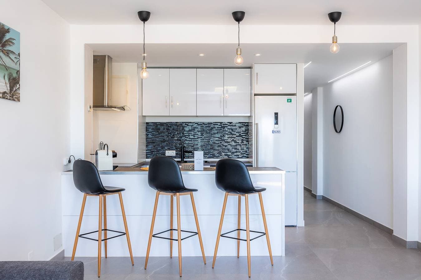Foto 10 von 37: Ferienwohnung 'First Line Cosy' mit Meerblick, WLAN und Klimaanlage