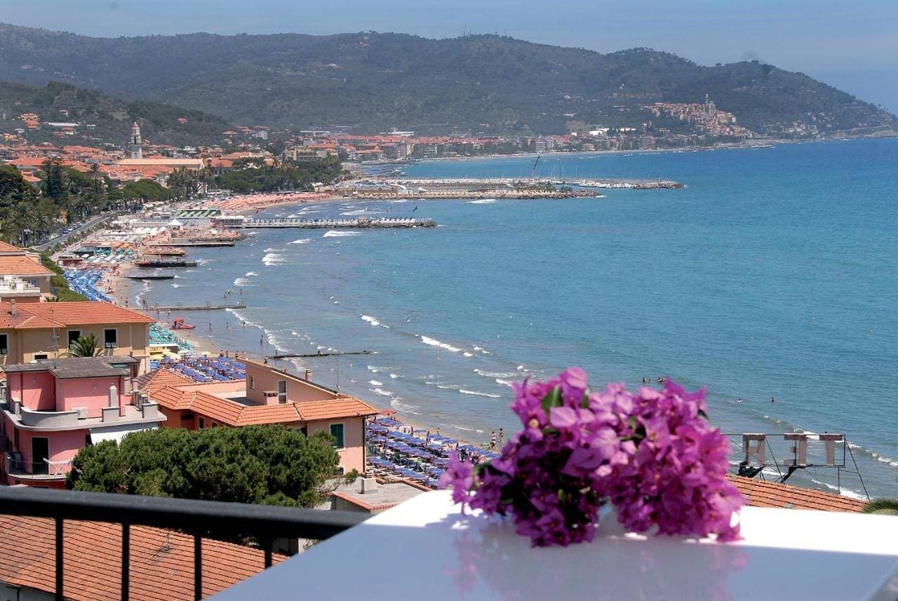 Foto 4 von 7: Double or Twin Room with Balcony and Sea View
