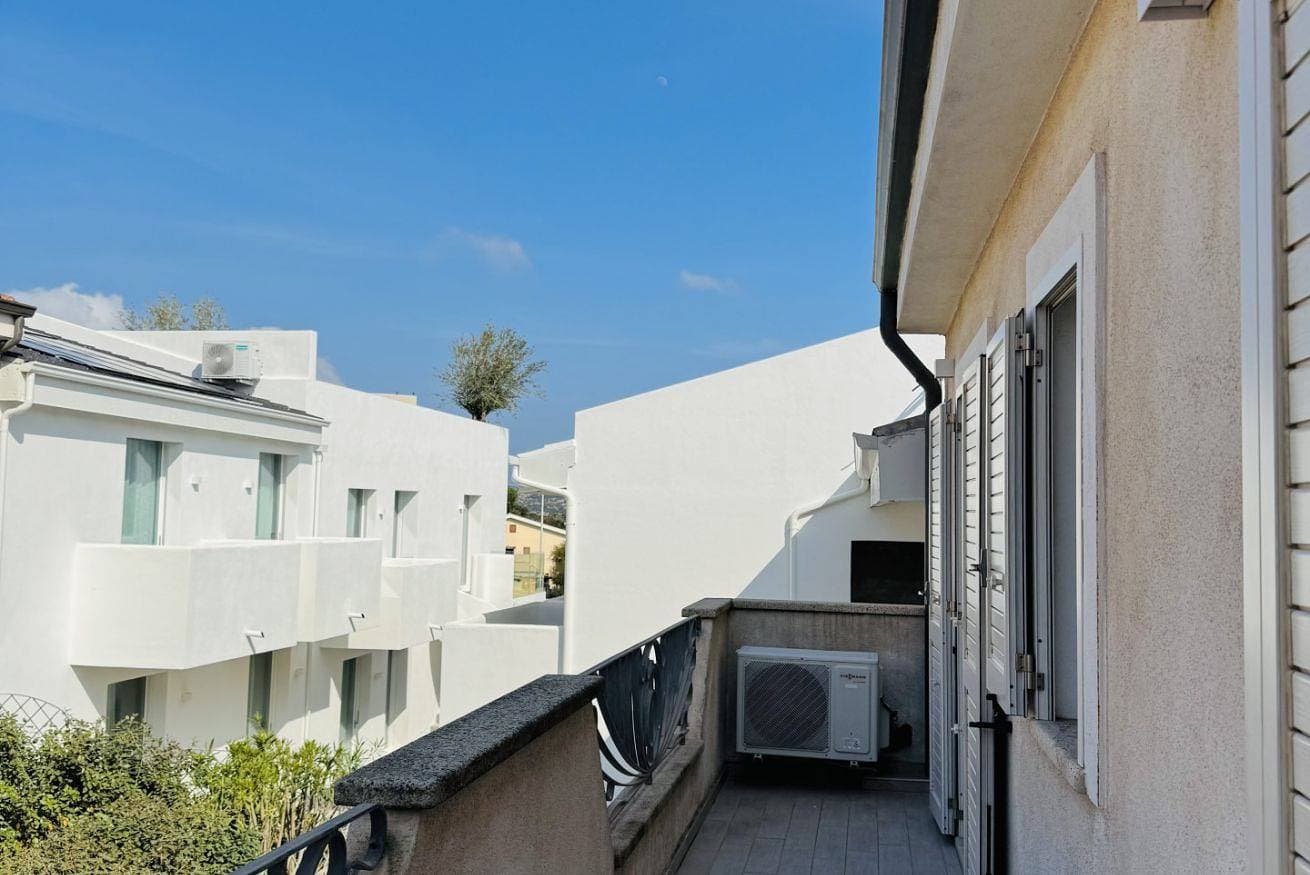 Foto 9 von 45: Ferienwohnung für 4 Personen mit Pool